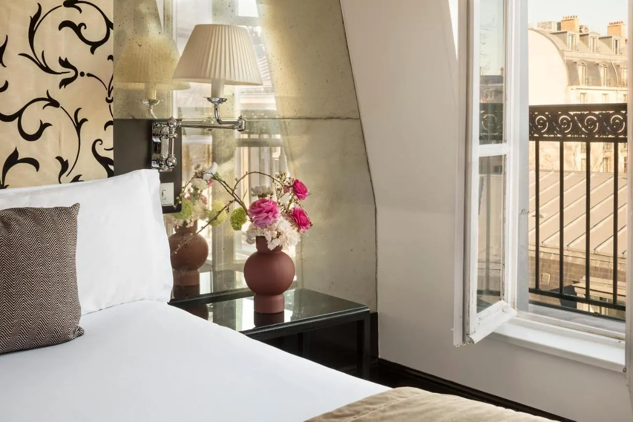 Castille Paris - Starhotels Collezione Hotel
