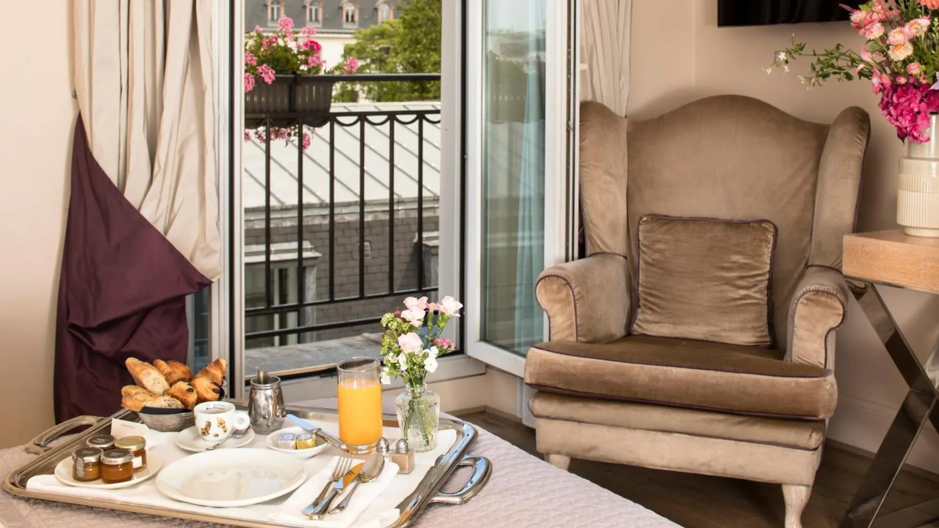 Castille Paris - Starhotels Collezione 5*,