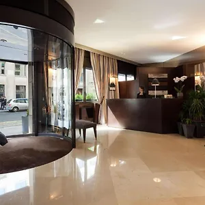 4* Отель La Du Roy Champs Elysees