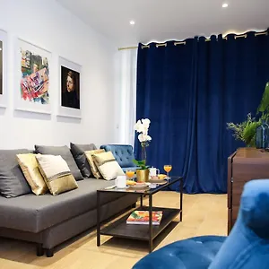 Appartement Big Studio Close To Montorgeuil Local Commercial, Paris